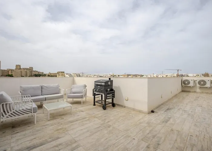 Luxury Penthouse Sea View
